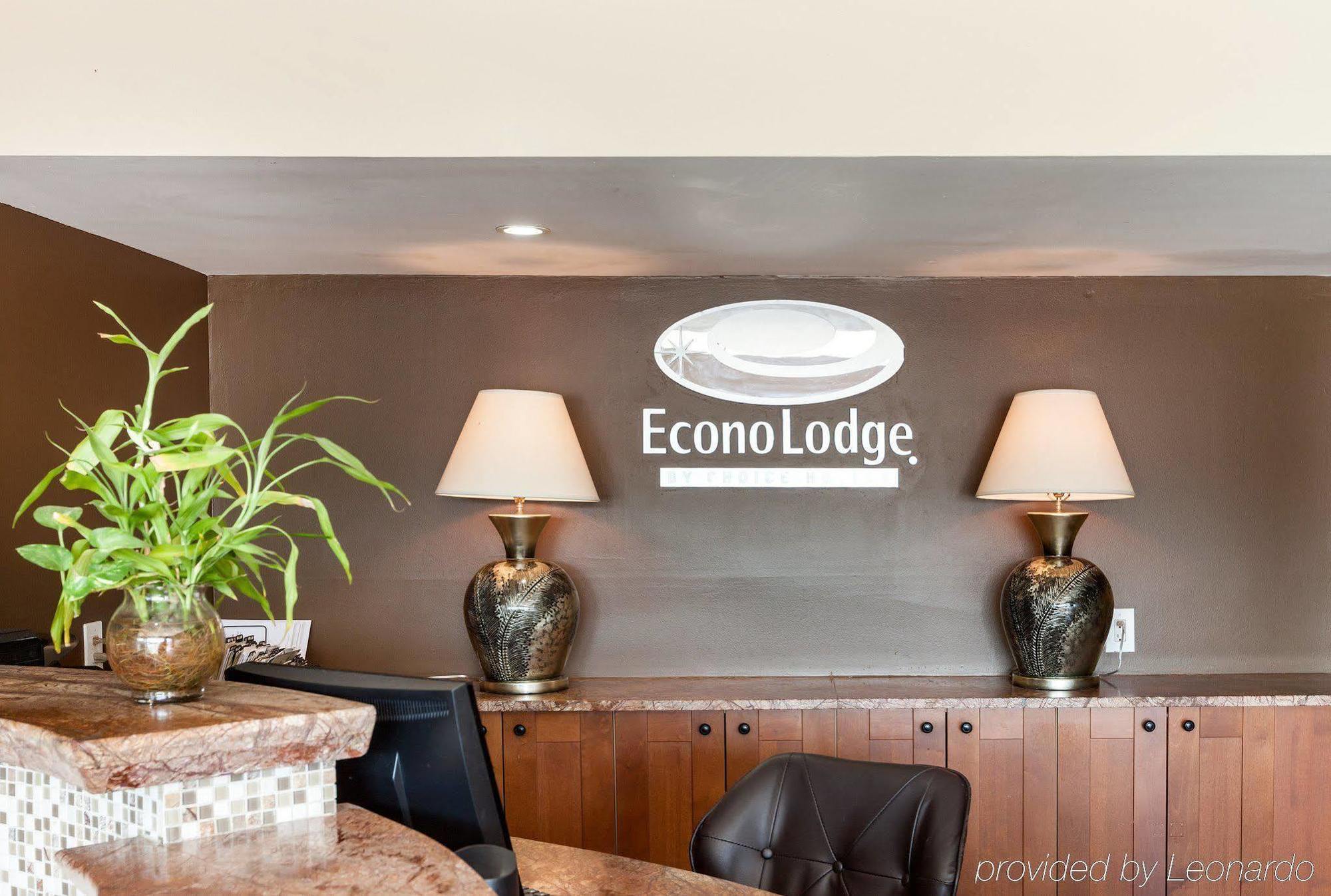 Econo Lodge Airport I-35 North Farmers Branch Dış mekan fotoğraf